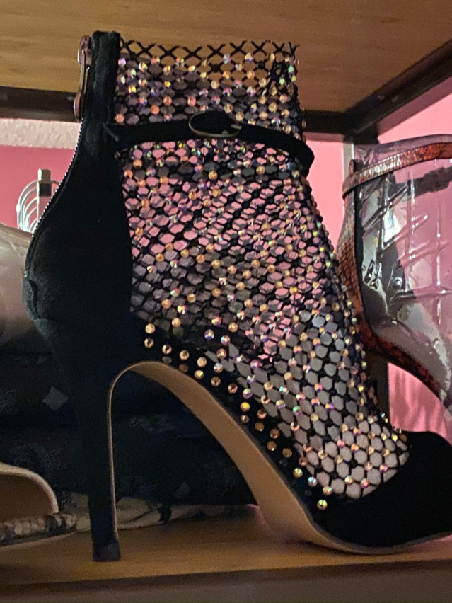 Mesh Black Color Stone Open Toe Sandals